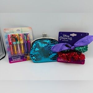 3 Piece Disney Princess Accessories NEW lip glosses, scrunchies & coin purse